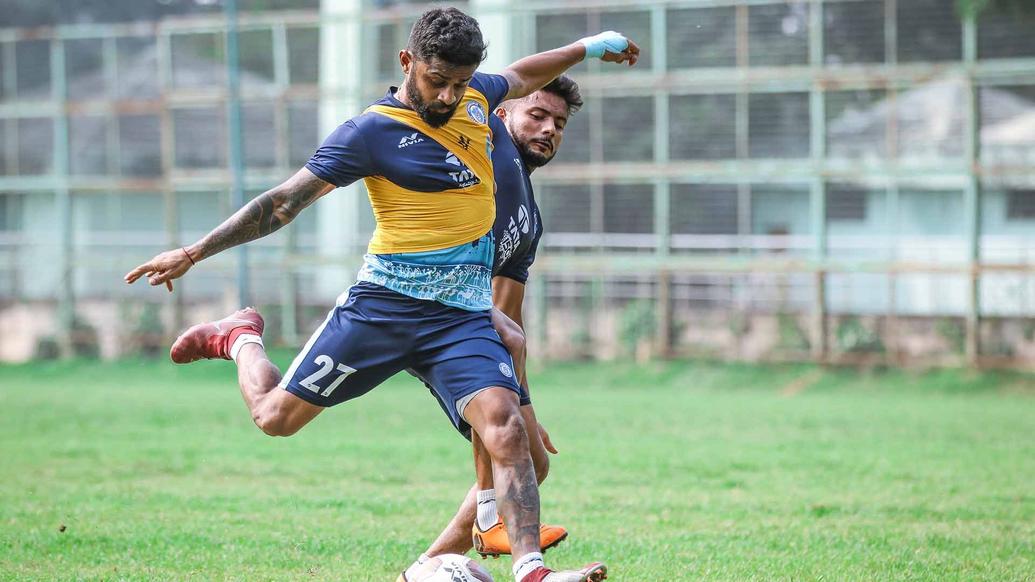 Jamshedpur FC squad continue to put in the hard yards in training 