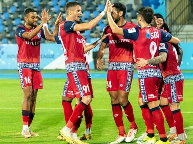 Miraculous Comeback Seals Victory for Jamshedpur FC at Mumbai Football Arena