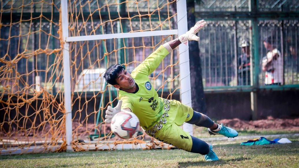 Jamshedpur FC players hustle it out in training Jamshedpur FC players hustle it out in training