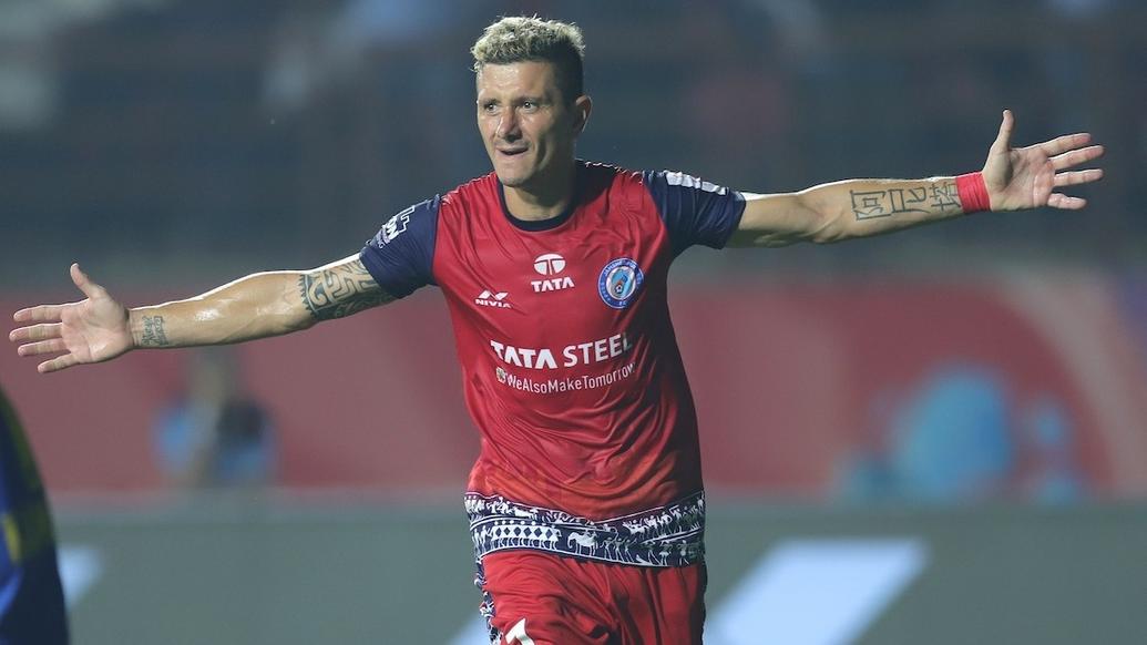 Jamshedpur FC ran riot against Hyderabad FC at the Furnace