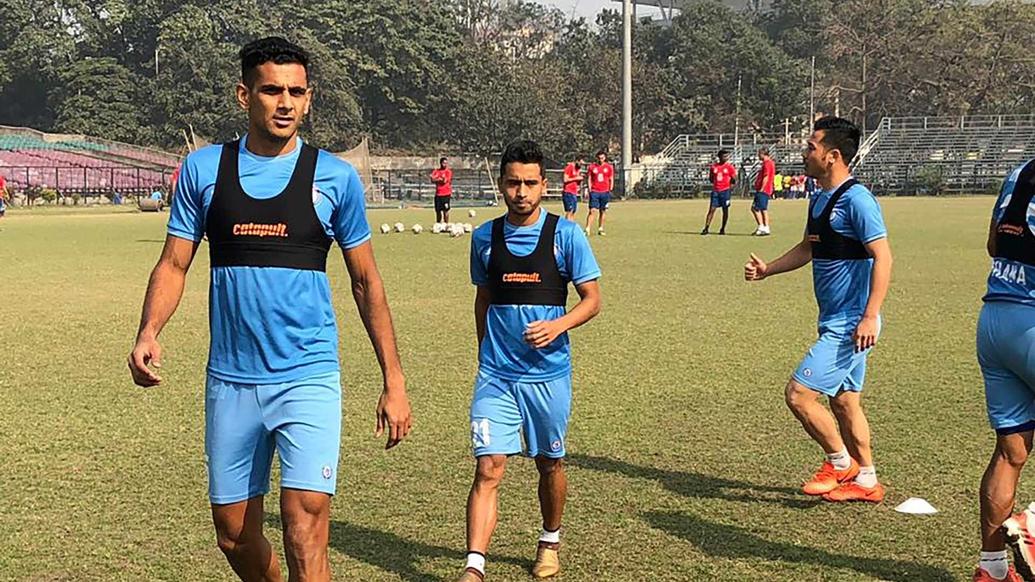 Jamshedpur FC squad have reached Kolkata and are preparing for the clash on Sunday