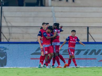 The Men of Steel walk away with the winning points in a thrilling game against Hyderabad FC