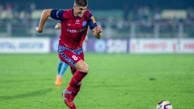 The Men of Steel caught in action from last night's Hero Club Playoffs against Mumbai City FC in Manjeri, Kerala 📸 The Men of Steel caught in action from last night's Hero Club Playoffs against Mumbai City FC in Manjeri, Kerala 📸