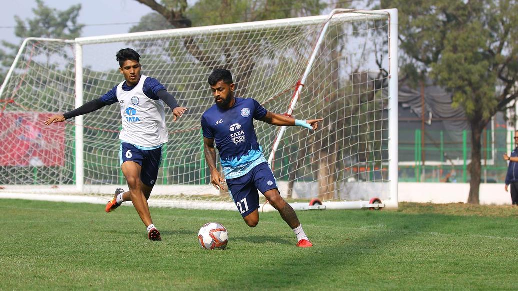 Jamshedpur FC continue the hard work in training after an important victory over Chennaiyin FC .