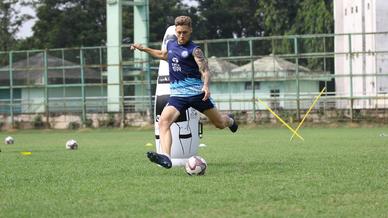 Jamshedpur FC players slog it out in the training session