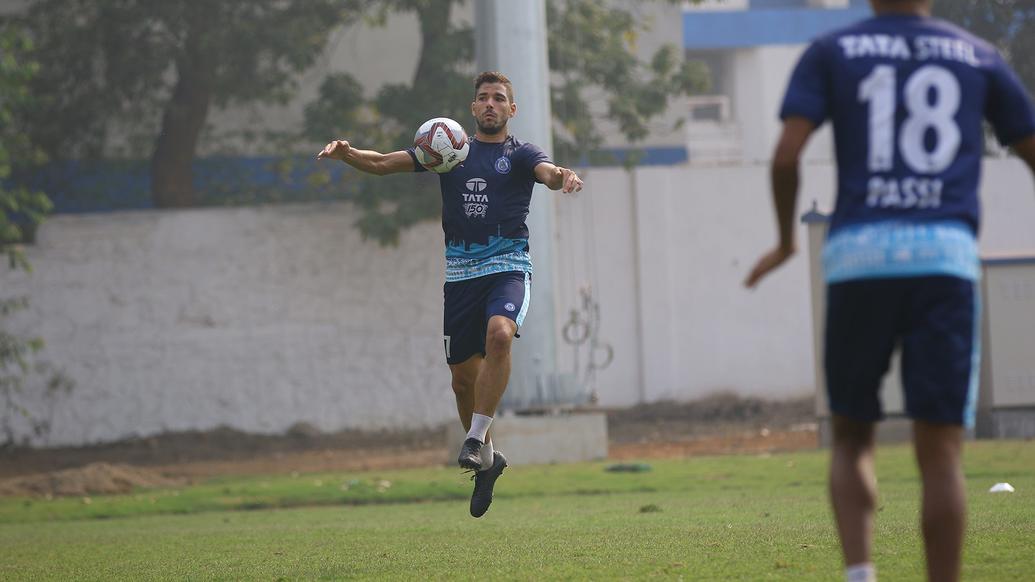 Jamshedpur FC continue the hard work in training after an important victory over Chennaiyin FC .