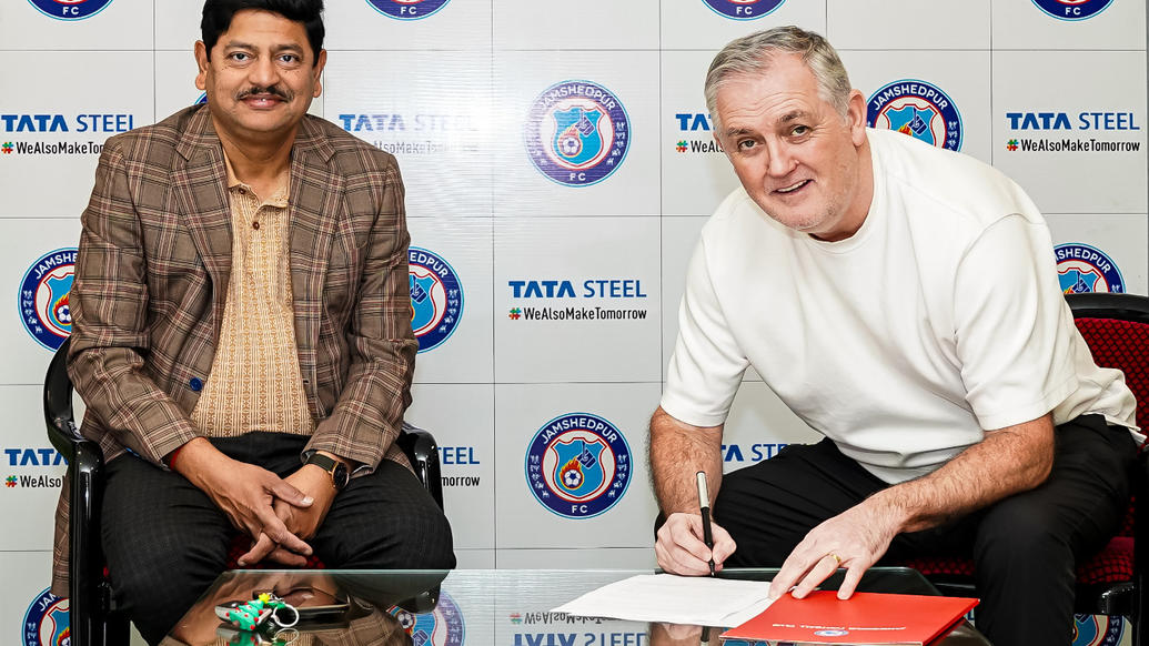 Shield-winning Coach Owen Coyle Returns to Jamshedpur FC on Two-Season Deal