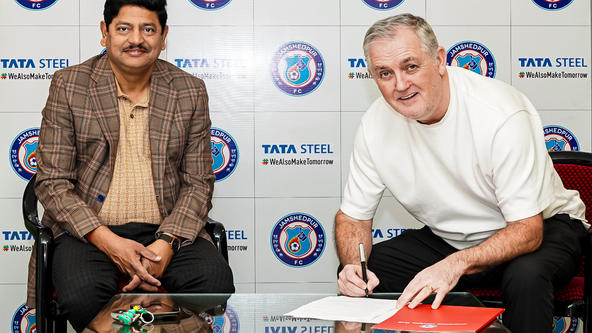 Shield-winning Coach Owen Coyle Returns to Jamshedpur FC on Two-Season Deal