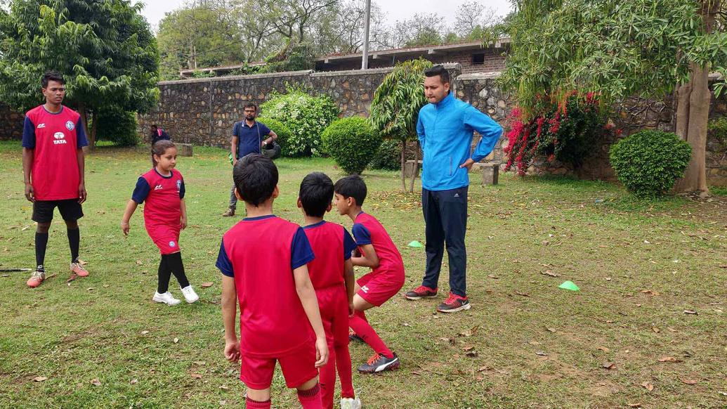 Jamshedpur FC along with Mr. Kundan Chandra, Head of Grassroots and Youth Development, conducted the Grassroots Leaders’ workshop