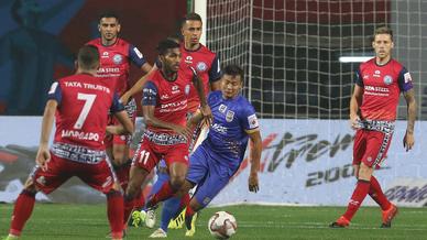 Jamshedpur FC win the all-important clash against Mumbai City FC Jamshedpur FC win the all-important clash against Mumbai City FC
