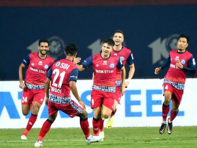 Jamshedpur Dominates Bengaluru in a Draw After a Fierce Steel Derby at The Furnace