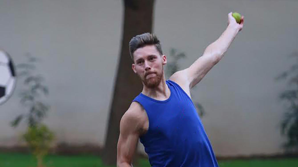 When the lads tried their hand at cricket!