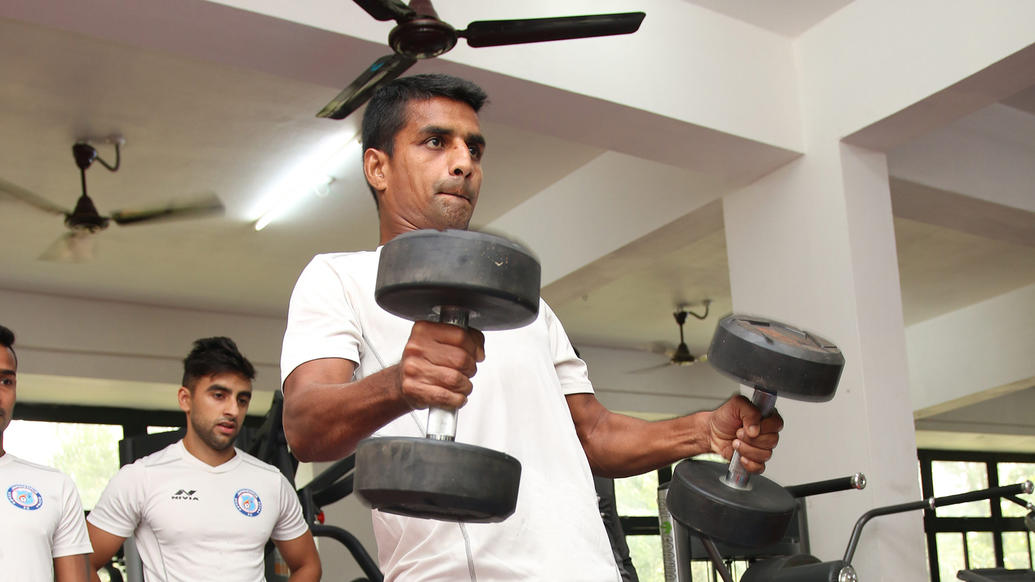 Jamshedpur FC players workout ahead of #JFCvFCG Jamshedpur FC players workout ahead of #JFCvFCG