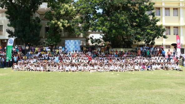 Grassroots is back in Jamshedpur and kicks off with 1000 children at Loyola school!