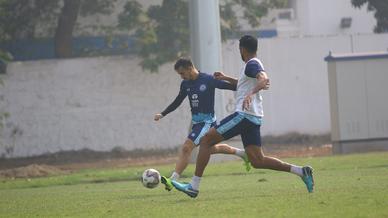 Jamshedpur FC continue the hard work in training after an important victory over Chennaiyin FC . Jamshedpur FC continue the hard work in training after an important victory over Chennaiyin FC .