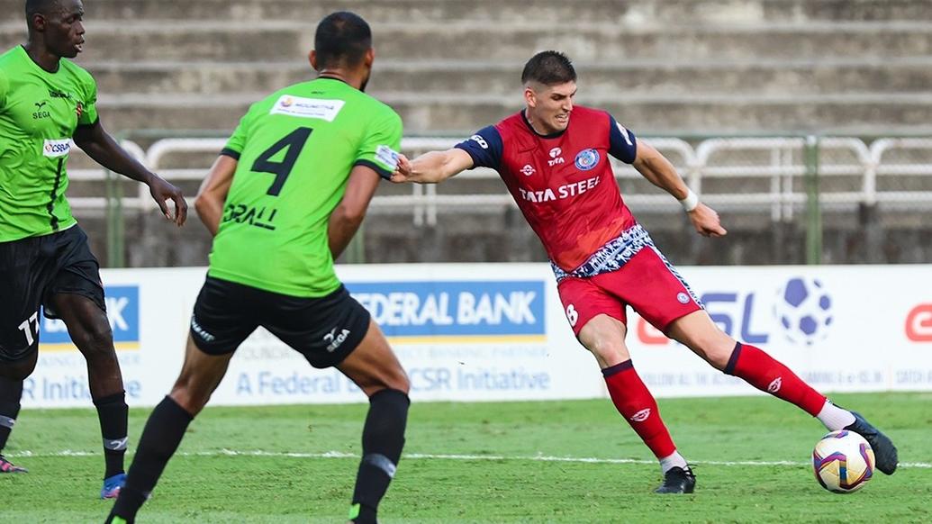 📸 The Men of Steel captured in action from our 3rd win in the group stage against the Gokulam Kerala FC last night! 🤩  