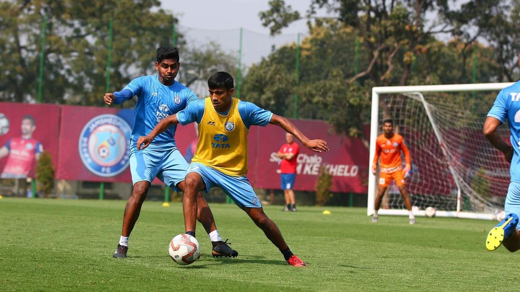 Jamshedpur FC squad go all out in an intense training session