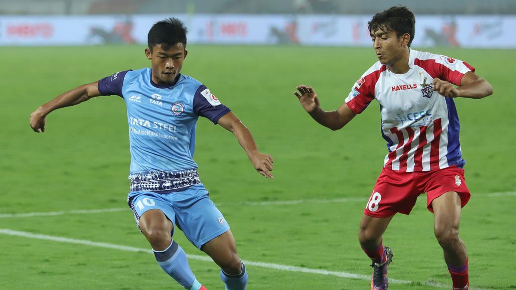Jamshedpur FC suffer a 2 - 1 loss at the hands of ATK Jamshedpur FC suffer a 2 - 1 loss at the hands of ATK