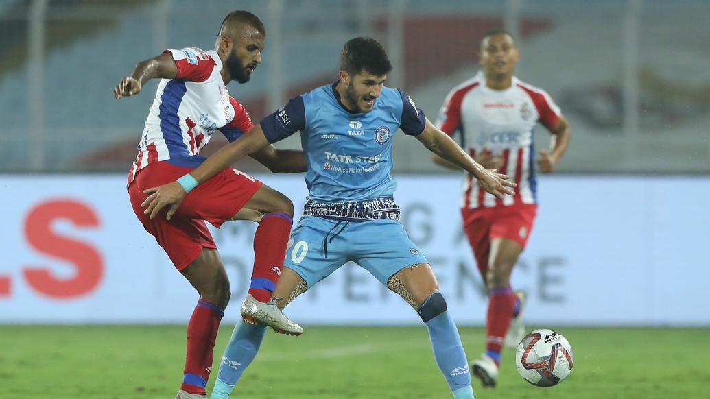 Jamshedpur FC suffer a 2 - 1 loss at the hands of ATK Jamshedpur FC suffer a 2 - 1 loss at the hands of ATK