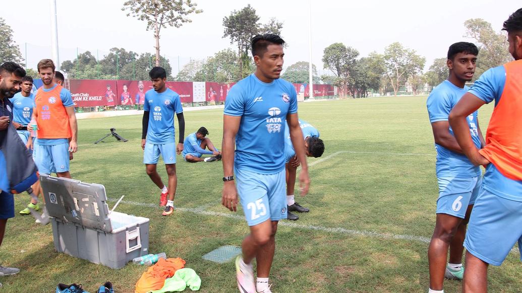  Jamshedpur FC are all set to host NorthEast United FC at the Furnace