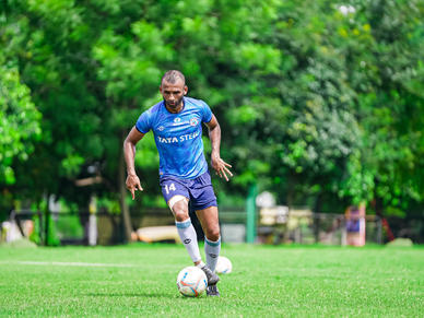 Pronay Halder signs two-year extension with Jamshedpur FC