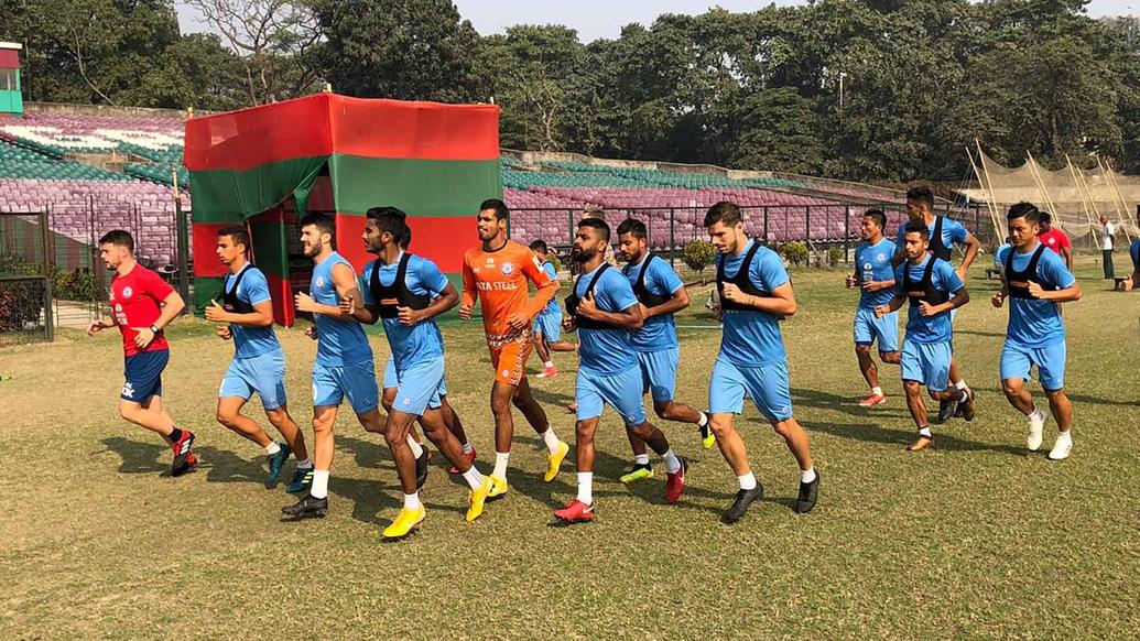 Jamshedpur FC squad have reached Kolkata and are preparing for the clash on Sunday