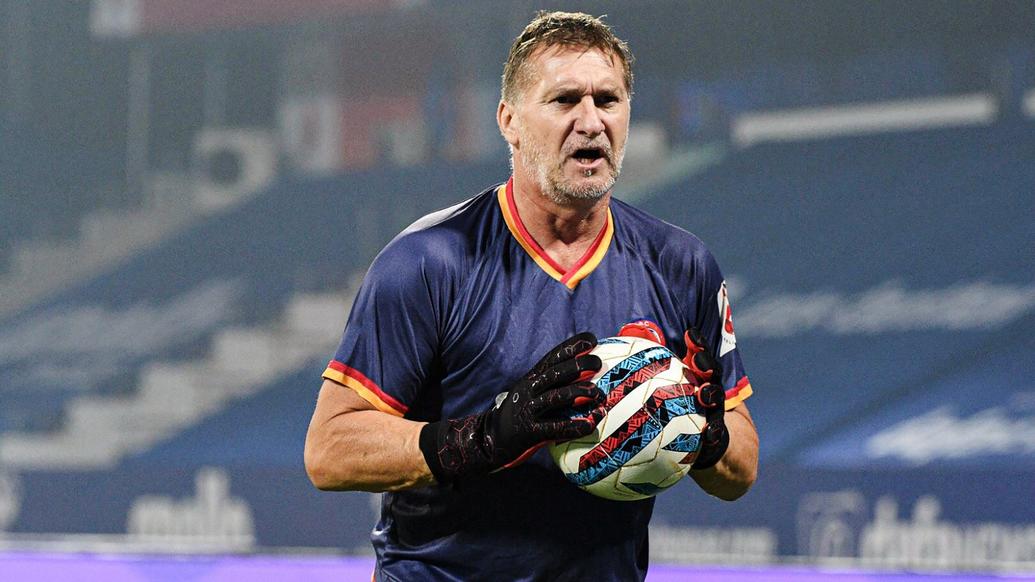 Jamshedpur FC sign Leslie Cleevely as Goalkeeping Coach