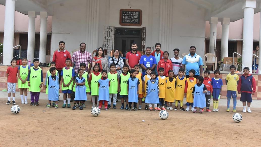 Photo Gallery: Glimpses from the inauguration of a fourth football school in association with DBMS High School Photo Gallery: Glimpses from the inauguration of a fourth football school in association with DBMS High School