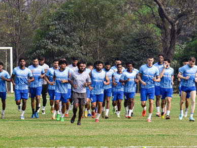 जमशेदपुर FC ने इंडियन सुपर लीग के लिए 28 सदस्यों वाली मज़बूत टीम की घोषणा की, फर्नेस में फुटबॉल के लौटने पर कॉयल ने एकजुटता को आगे बढ़ाने की अपील की