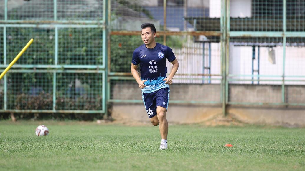 Jamshedpur FC players slog it out in the training session
