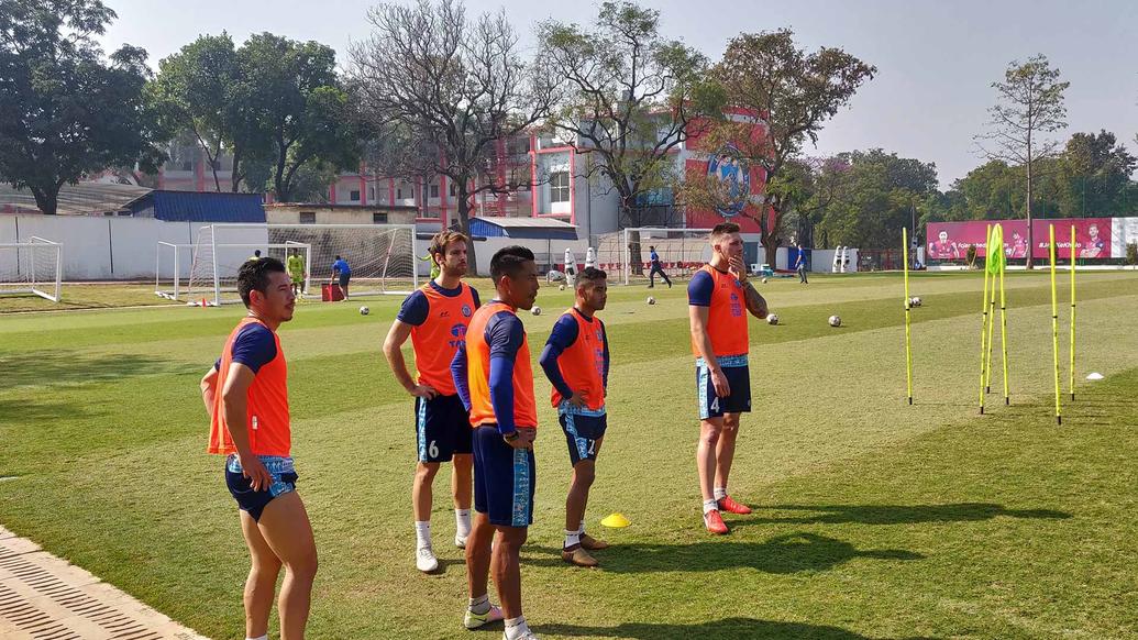 Jamshedpur FC squad grinds it out in training Jamshedpur FC squad grinds it out in training