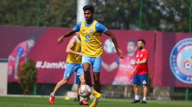 Jamshedpur FC squad go all out in an intense training session