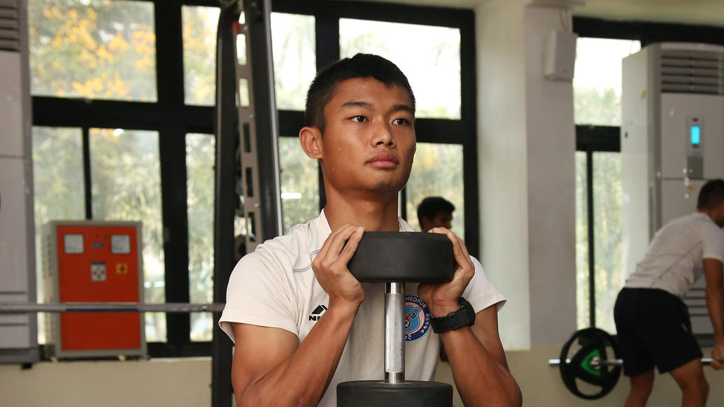 Jamshedpur FC players workout ahead of #JFCvFCG Jamshedpur FC players workout ahead of #JFCvFCG
