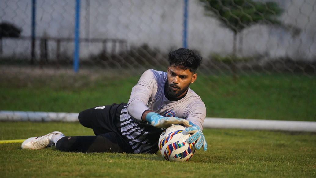 Albino Gomes Ready for Durand Cup Challenge After India Debut