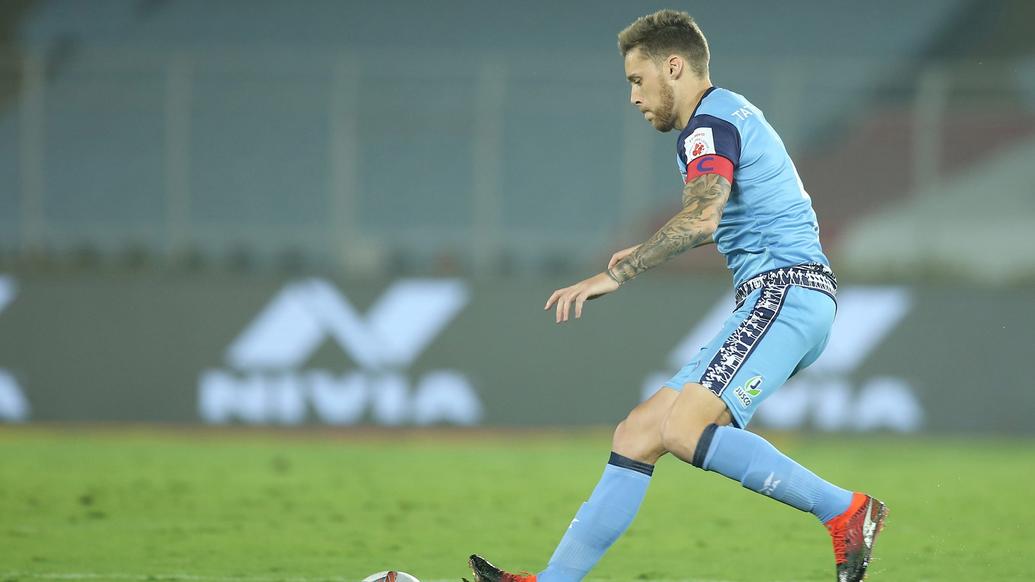 Jamshedpur FC suffer a 2 - 1 loss at the hands of ATK Jamshedpur FC suffer a 2 - 1 loss at the hands of ATK