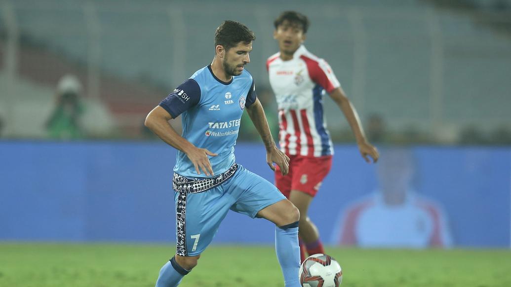 Jamshedpur FC suffer a 2 - 1 loss at the hands of ATK Jamshedpur FC suffer a 2 - 1 loss at the hands of ATK