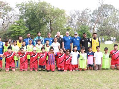 Loyola U11s pick up 11-0 win in Week 4 of Golden Baby League with Jamshedpur FC Head Coach Aidy Boothroyd in attendance