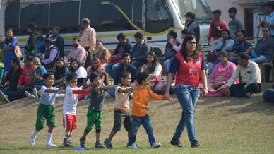 Grassroots Workshop with the kids from DAV Bistupur