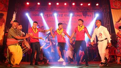 Tim Cahill, Gourav Mukhi and Mobashir Rahman in Agrico for a Karma Pooja Event