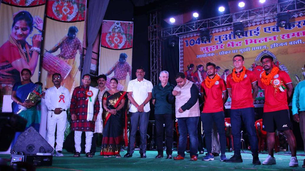 Tim Cahill, Gourav Mukhi and Mobashir Rahman in Agrico for a Karma Pooja Event