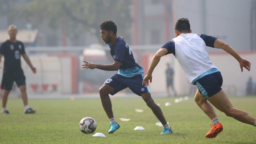 Jamshedpur FC continue the hard work in training after an important victory over Chennaiyin FC .