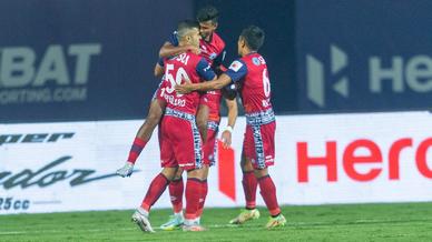 The Jamshedpur squad captured in action at the Furnace 💥 The Jamshedpur squad captured in action at the Furnace 💥