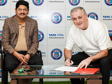 शील्ड जिताने वाले कोच ओवेन कॉयल की हो रही है वापसी, दो सीजन तक रहेंगे जमशेदपुर FC के साथ