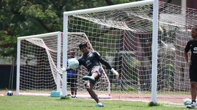 Jamshedpur FC's final training session ahead of #JFCvFCG Jamshedpur FC's final training session ahead of #JFCvFCG